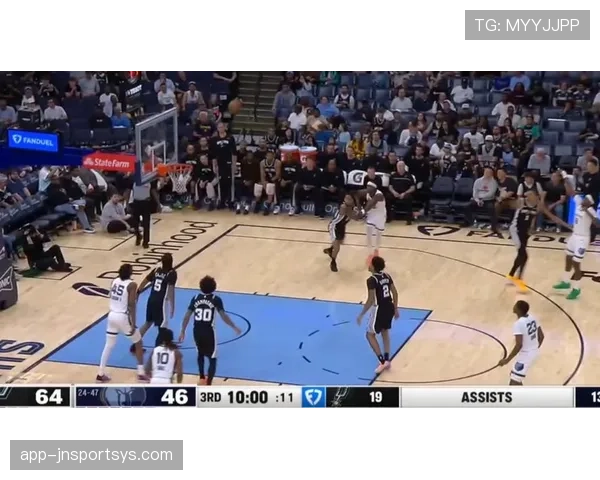 杰·伦·杰克逊二世挡拆护筐拉开空间比上季防守更稳