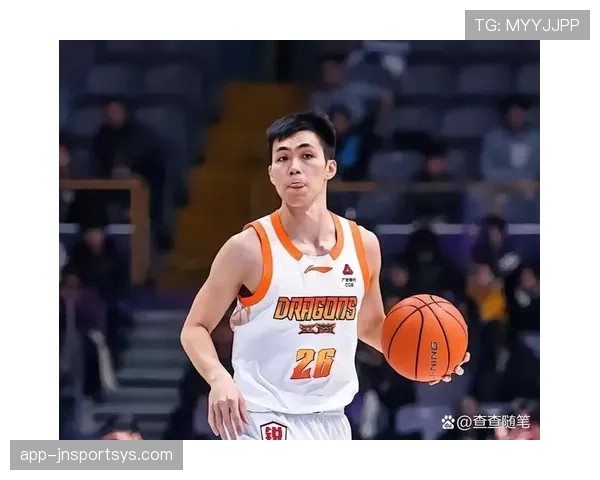 埃迪·琼斯突破表现提升明显 拉开队内年轻锋线得分差距