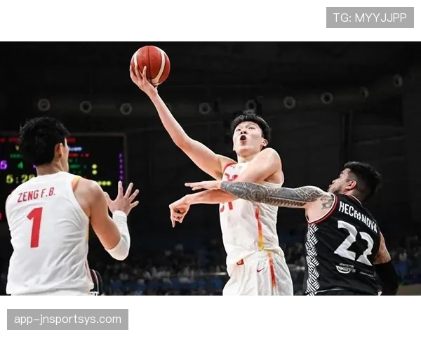 申京通过挡拆拉开空间提升内线得分效率，助力球队攻防转换